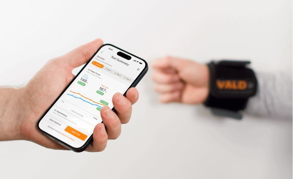 VALD DynaMo Plus strength testing